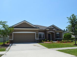 2254 Club Lake Dr, Orange Park, FL 32065