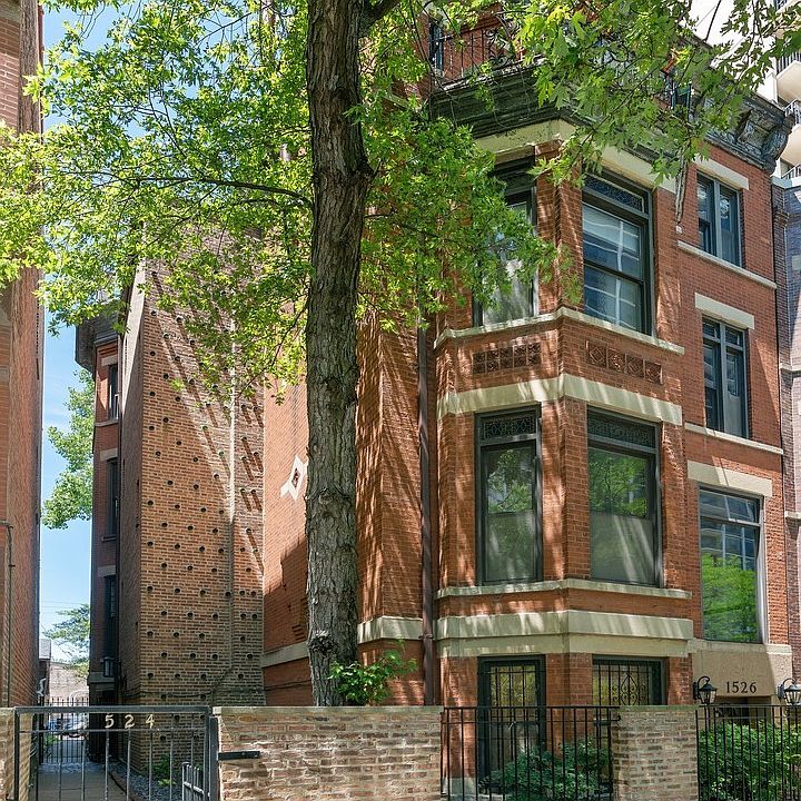 1st image of 1524 N La Salle St #1W