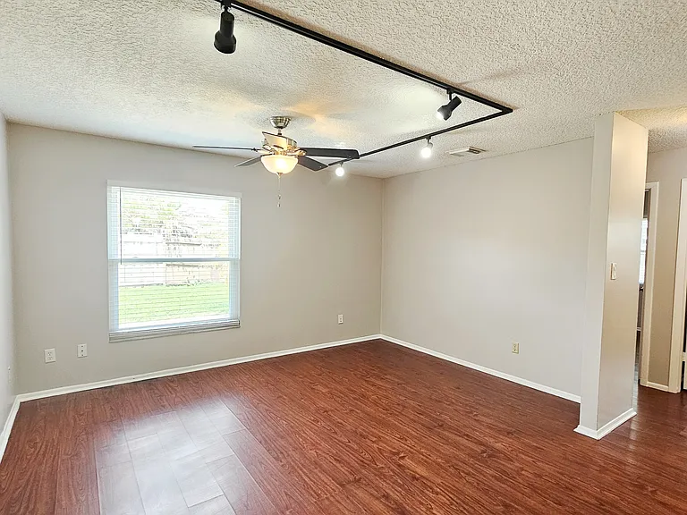 12112 Rotuma St — Photo 9