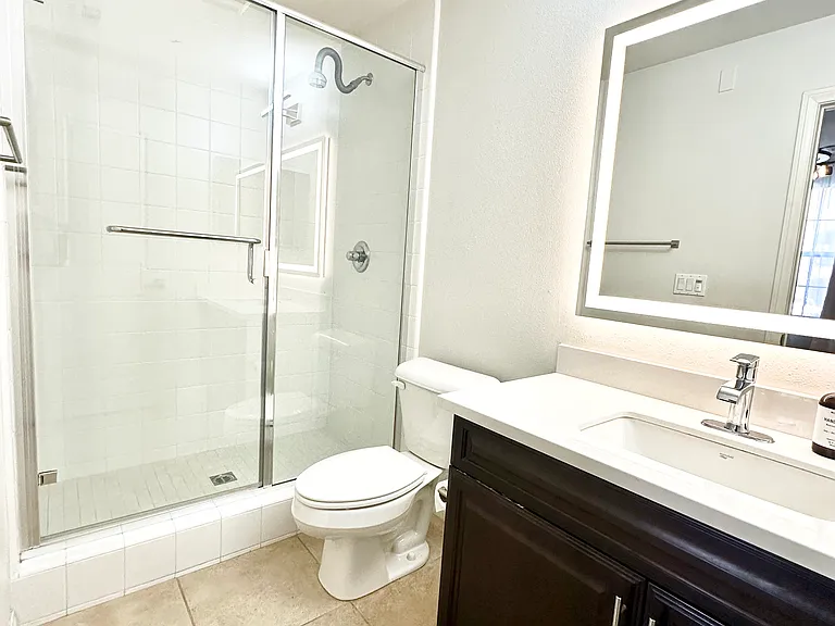 1st floor bathroom
