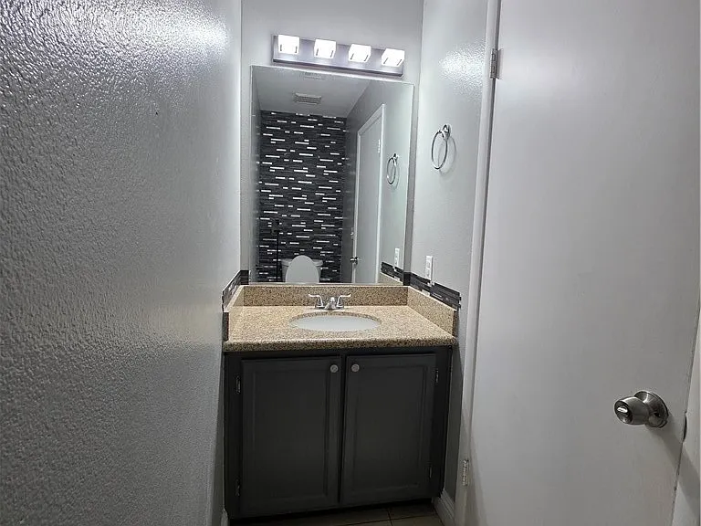 2524 Silver Shadow Dr — Photo 16