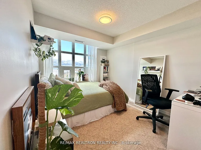 85 E Liberty St #1006 — Photo 11