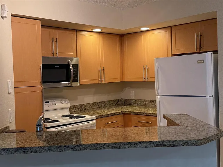 3390 Pinewalk Dr N #1012 — Photo 2