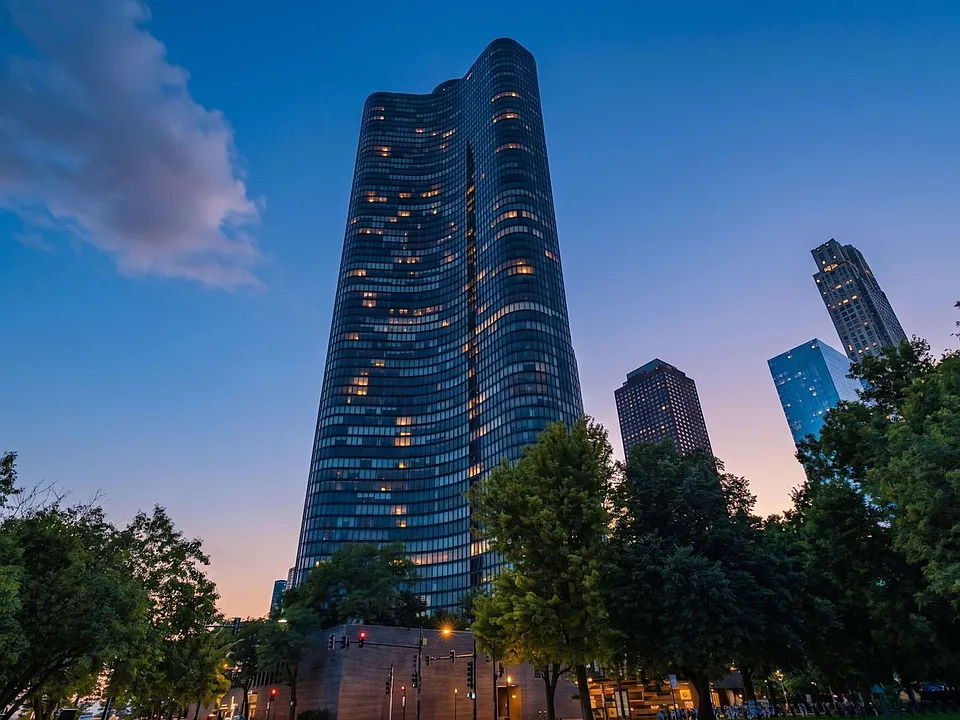 505 N Lake Shore Dr #3806