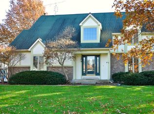 29 Primrose Ln, Sycamore, IL 60178