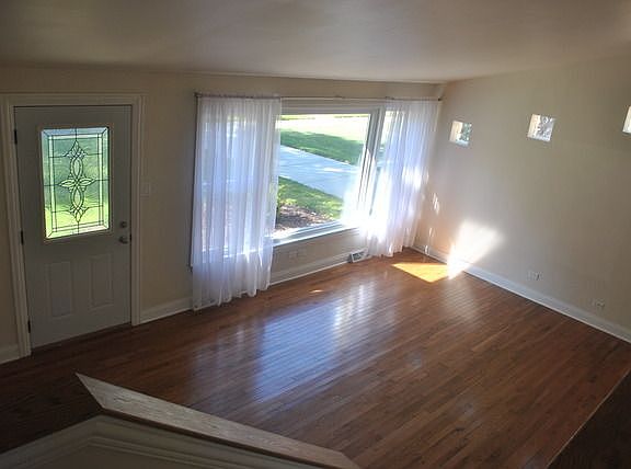 2nd image of 10633 S Keeler Ave