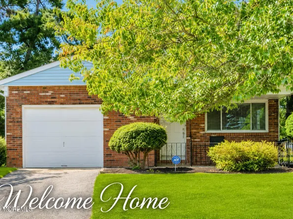 3 Preston Court, Toms River, NJ 08757