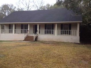 1807 Chase Dr, Saraland, AL 36571