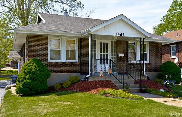 1st image of 2465 Ashland Ave