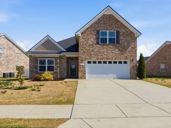 221 Thorpe Dr, Spring Hill, TN 37174