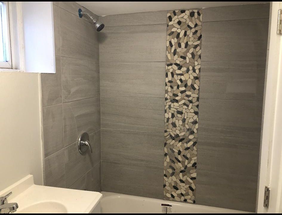 1st image of 376 Lincoln Ave