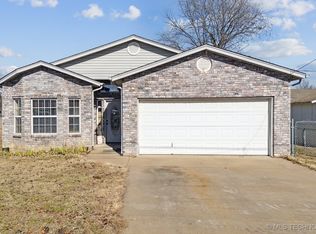 201 E Chestnut St, Skiatook, OK 74070