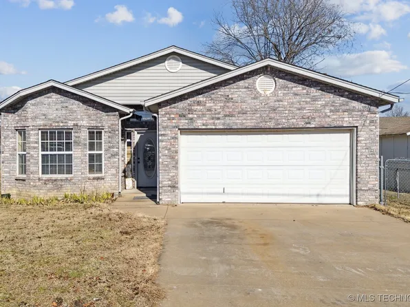 201 E Chestnut St, Skiatook, OK 74070