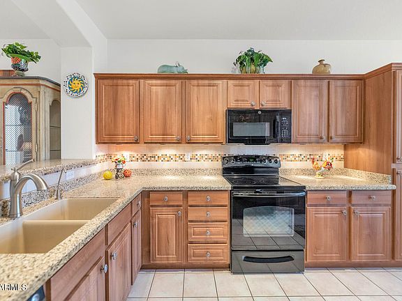 4th image of 10352 W POTTER Drive