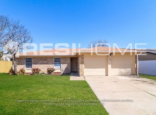 1104 Patrick St, Crowley, TX 76036