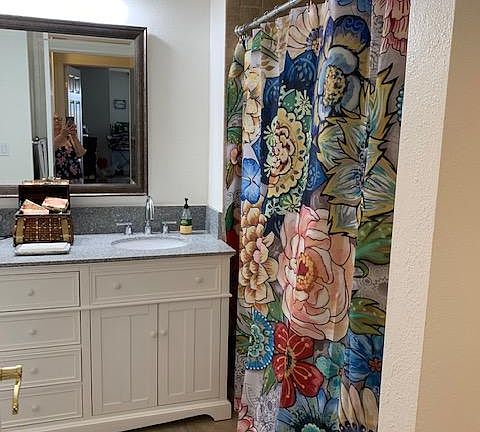 Full private bathroom