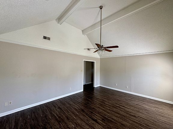 3rd image of 4531 Crump Rd