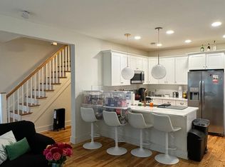 17 Clarence St, Roxbury, MA 02119