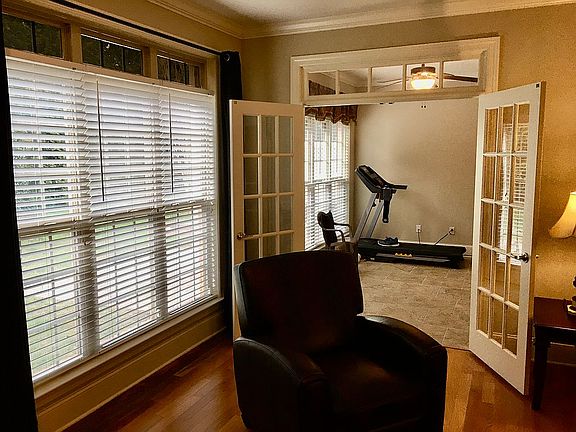3rd image of 7649 Lenox Trace Dr