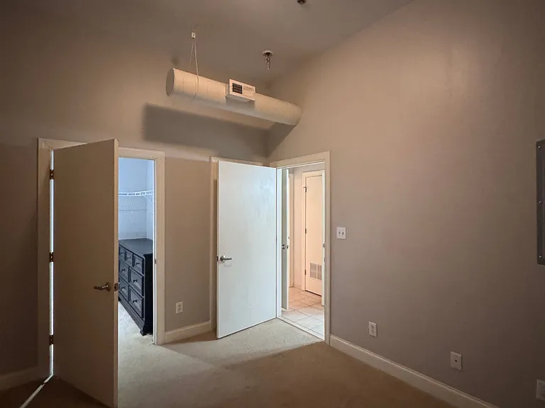 220 W Market St #206 — Photo 16