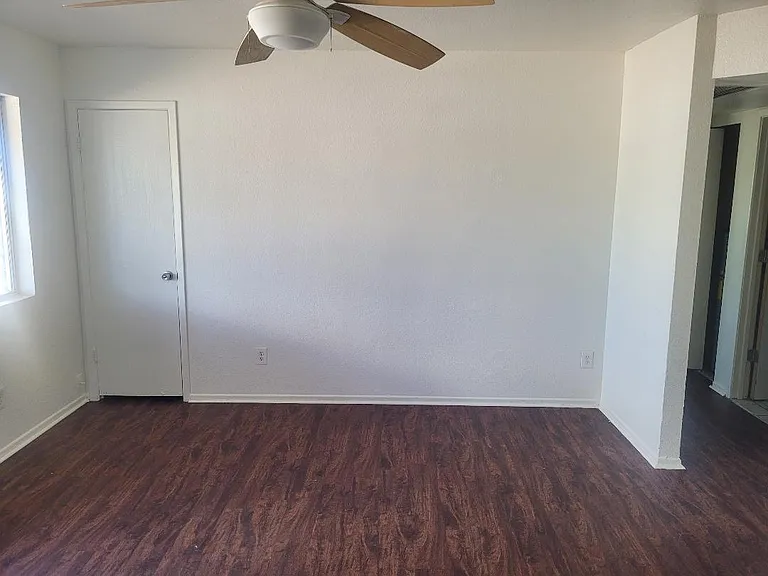444 E Southern Ave — Photo 7