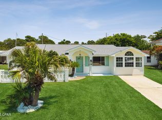 211 Lakeview Cir, Panama City Beach, FL 32413