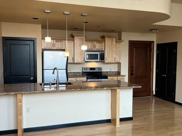 303 Central Ave NE APT 202, Albuquerque, NM 87102