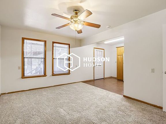 3rd image of 100 6th St APT A