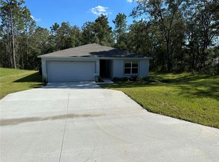 640 W Macroy Pl, Citrus Springs, FL 34434