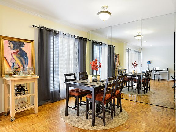 3rd image of 7300 Franklin Ave APT 350