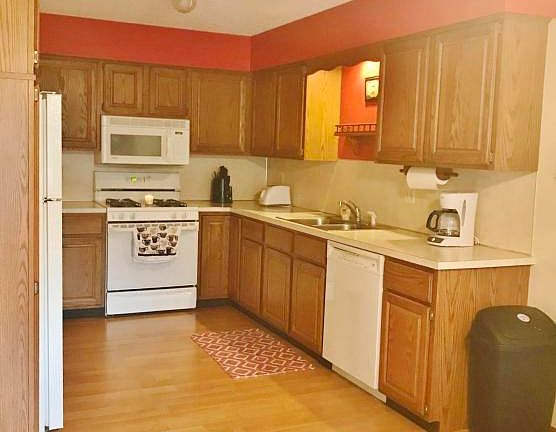 5th image of 260 Bona Vista Dr NW #102