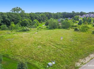 5869 Montreux Hills Dr Ne, Ada, MI 49301