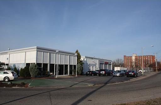1st image of 101 Cadillac Dr