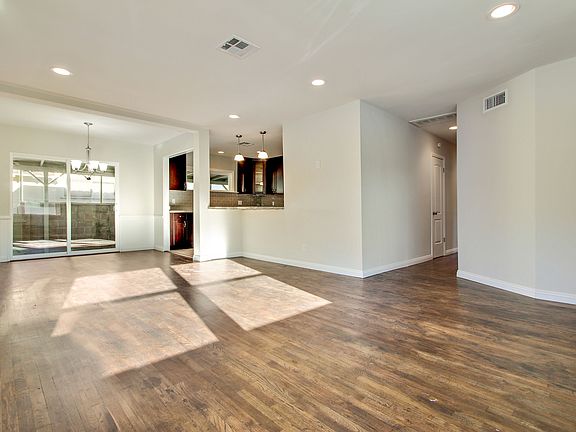 2nd image of 15736 Covello St