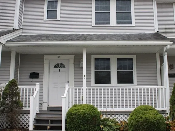 1-1C Ararat St, Worcester, MA 01606