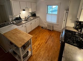 62 Henry St, Burlington, VT 05401