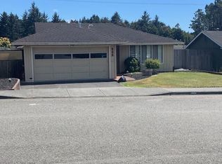 242 Bacchetti Dr, Eureka, CA 95503