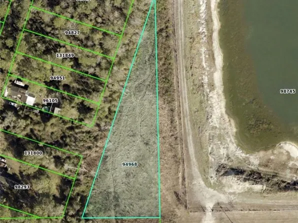 38465 Haas Rd, Pearl River, LA 70452