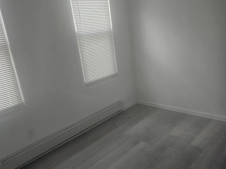 Park Ln S — Photo 9