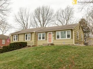 7744 Falmouth St, Prairie Village, KS 66208
