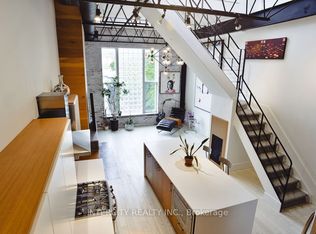 676 Richmond St W #208, Toronto, ON M6J1C3