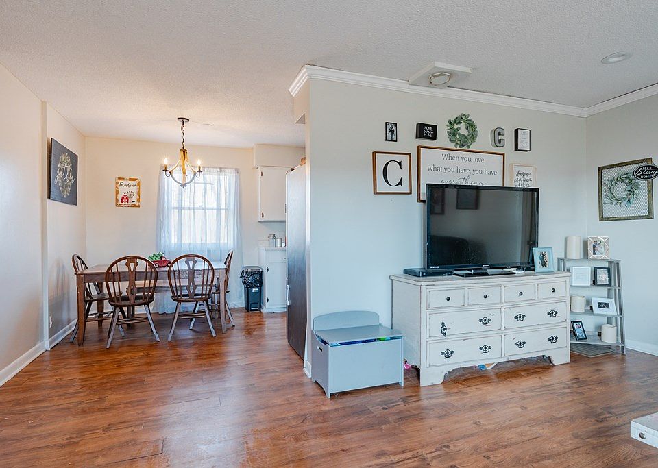 1440 Gooch Jones Rd, Slaughters, KY 42456 Zillow