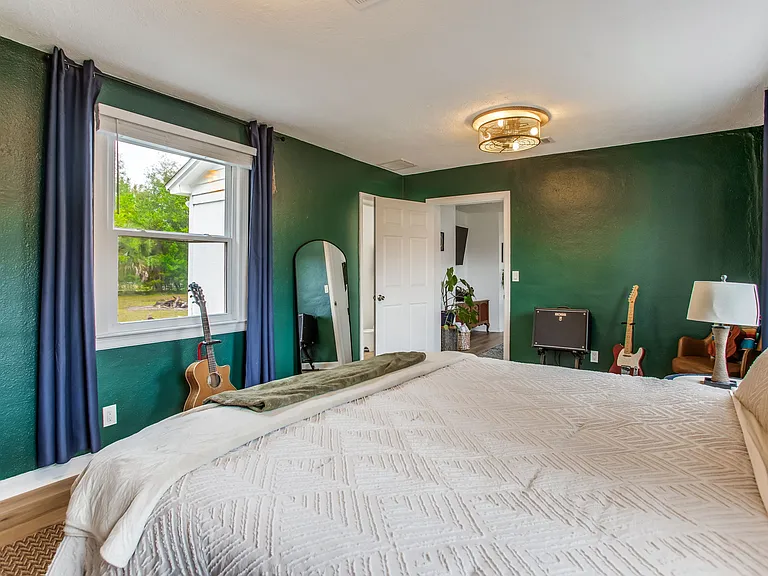 102 Alba Plena St — Photo 11