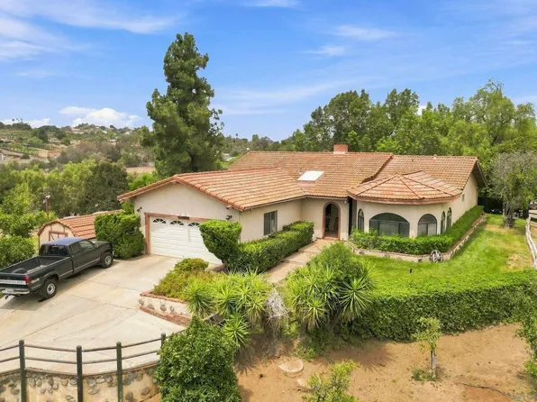 30136 Rolling Hills Dr, Valley Center, CA 92082