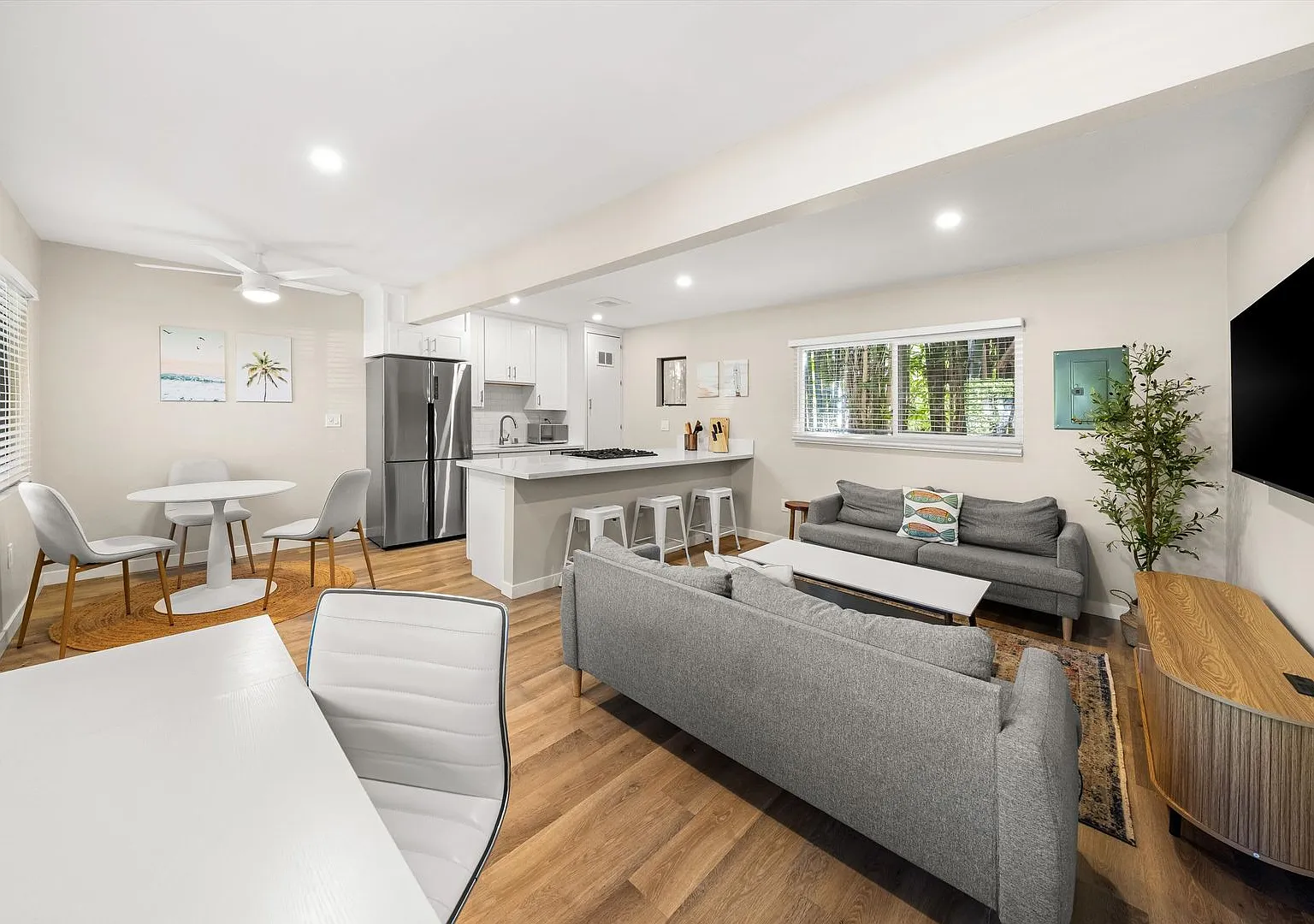 Leadbetter Lofts Student Inspired Living — Photo 4