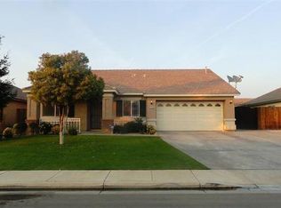 11818 Stellar Ave, Bakersfield, CA 93312