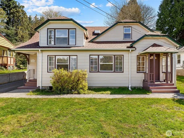 12700 37th Avenue NE, Seattle, WA 98125