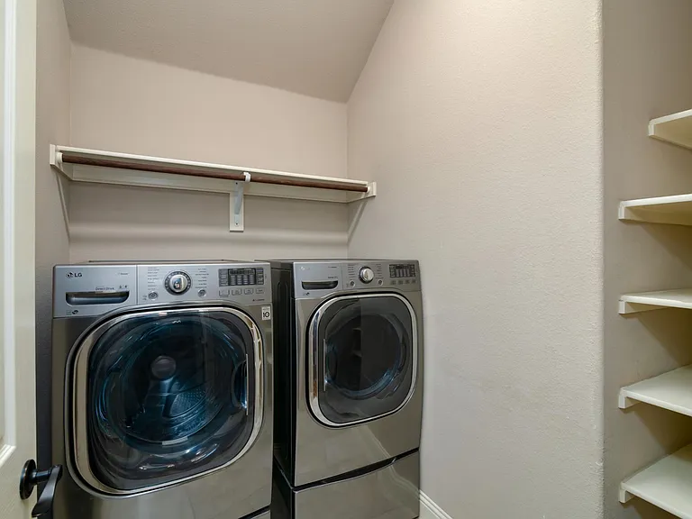 3417 Tempest Ln — Photo 21