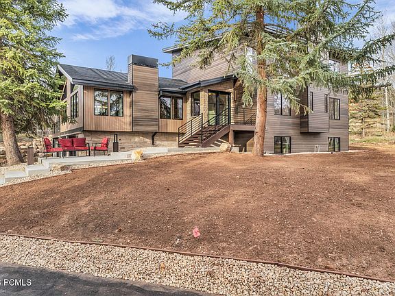 4th image of 7775 N Pinebrook Rd