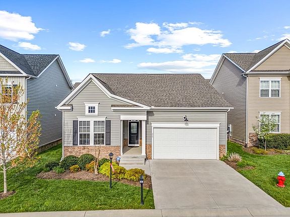 2nd image of 575 Dewdrop Ln